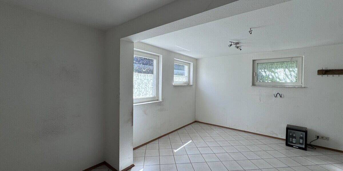 Doppelhaushälfte Calden / Westuffeln Westuffeln - 8 Zimmer, 215 m&sup2;, 278.948&euro; | Angebot:25670425
