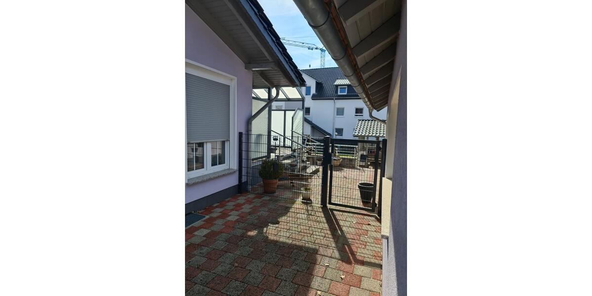 Einfamilienhaus Felsberg - 10 Zimmer, 381 m&sup2;, 750.000&euro; | Angebot:26626231