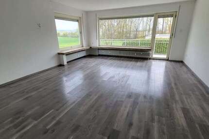 Wohnung Kassel Wolfsanger-Hasenhecke - 4 Zimmer, 134 m&sup2;, 990&euro; | Angebot:26939628