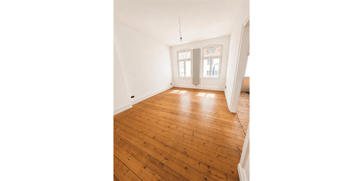 Etagenwohnung Kassel West - 3 Zimmer, 109 m&sup2;, 1.150&euro; | Angebot:26859278
