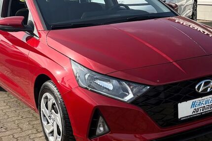 Hyundai i20 10.800 km 16.490 &euro; Fuldatal-Kassel 34233