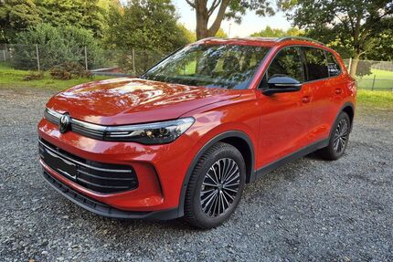 VW Tiguan 9.900 km 33.490 &euro; Kassel 34134