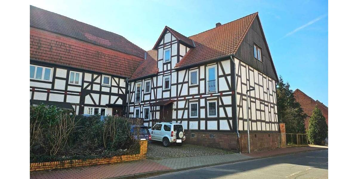 Preissenkung !!! Lukratives über 600 qm großes Wohn-Geschäftshaus in Espenau zimmer