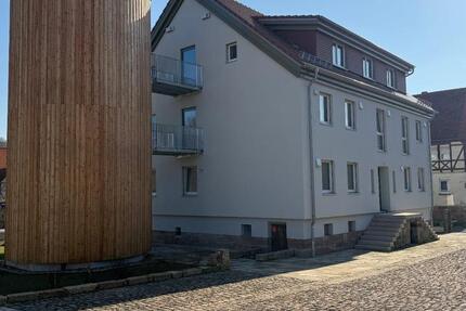 Wohnung Spangenberg - 3 Zimmer, 79 m&sup2;, 890&euro; | Angebot:25811210