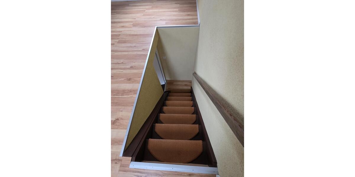 Reihenhaus Kassel Harleshausen - 3 Zimmer, 71 m&sup2;, 1.000&euro; | Angebot:24858274