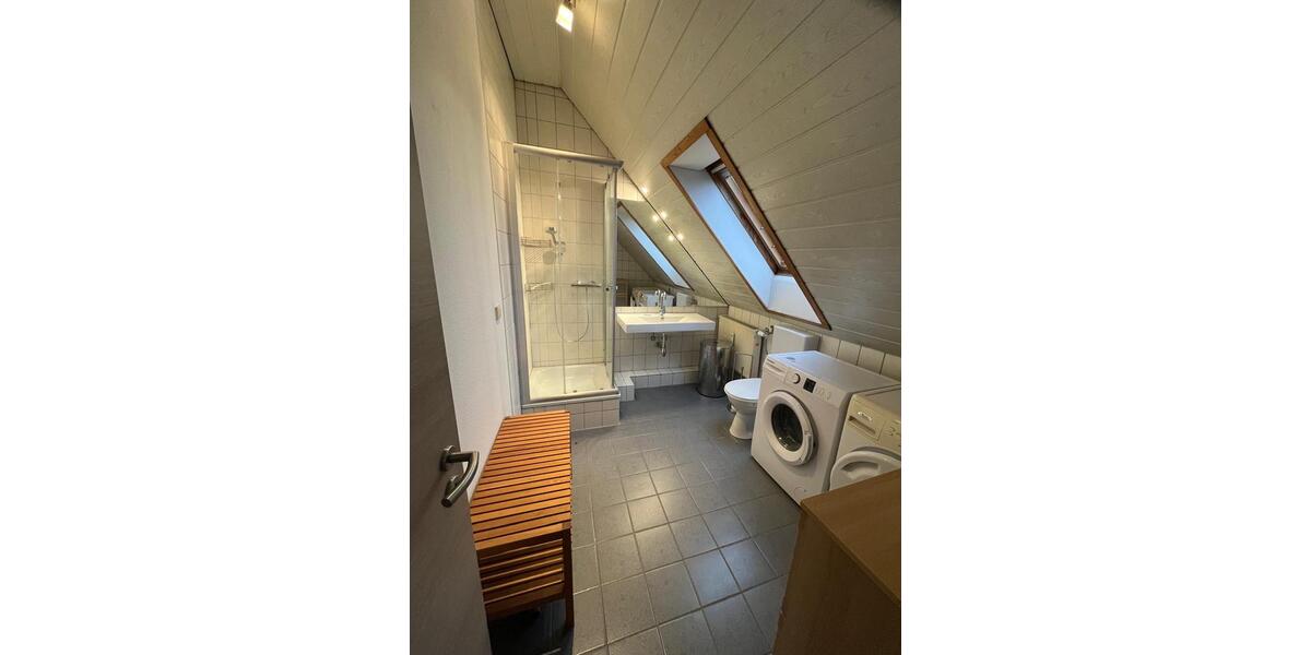 1 ZKB Wohnung, komplett möbliert, Dachgeschoss in zentraler Lage 1 zimmer