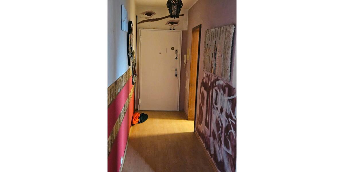 Etagenwohnung Kassel Niederzwehren - 3 Zimmer, 71 m&sup2;, 150.000&euro; | Angebot:27023147