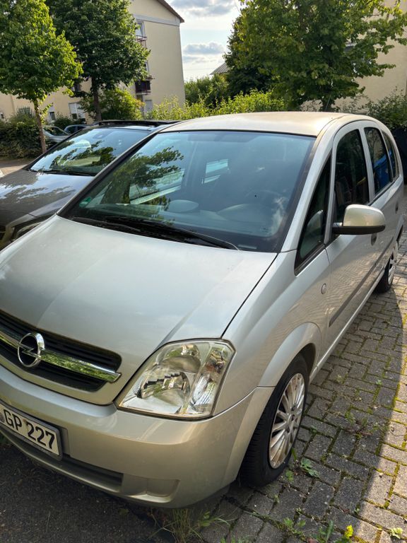 Opel Meriva 111.000 km 1.200 € Bad Wildungen 34537