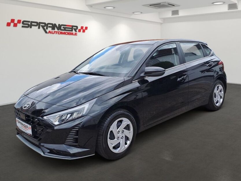 Hyundai i20 15.074 km 21.550 € Calden - Westuffeln 34379
