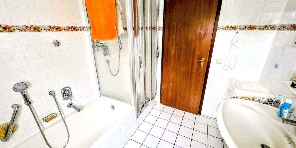 Einfamilienhaus Kassel / Harleshausen Harleshausen - 7 Zimmer, 148 m&sup2;, 549.000&euro; | Angebot:25664617