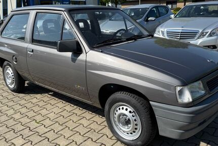 Opel Corsa 58.057 km 3.990 &euro; Fuldabrück-Bergshausen 34277