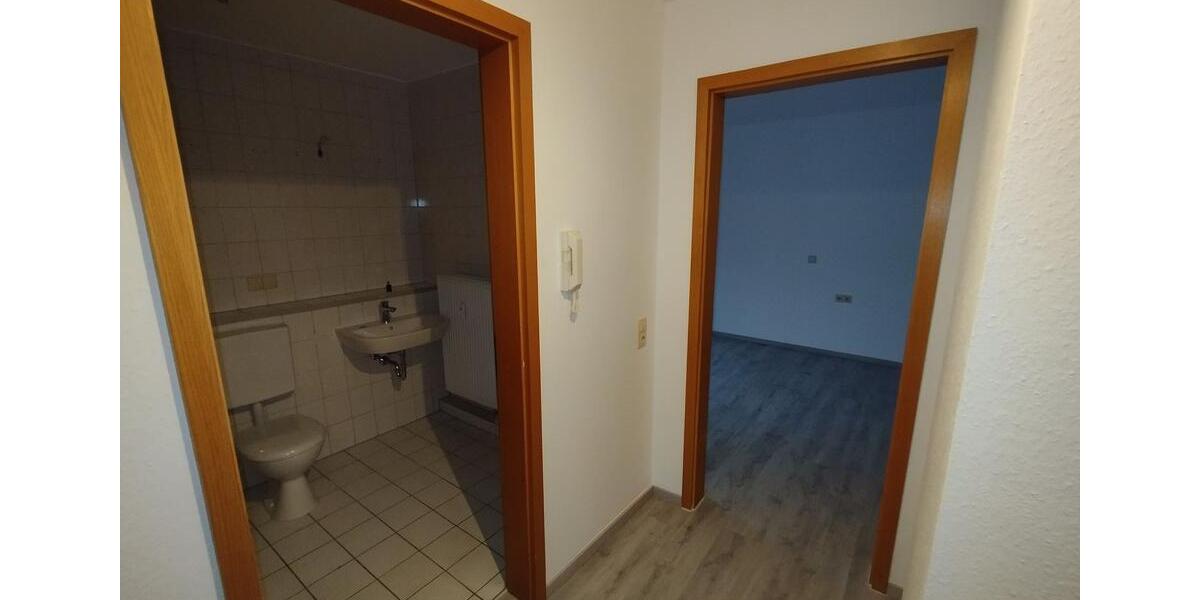 Erdgeschoßwohnung Lohfelden - 2 Zimmer, 56 m&sup2;, 525&euro; | Angebot:26004733