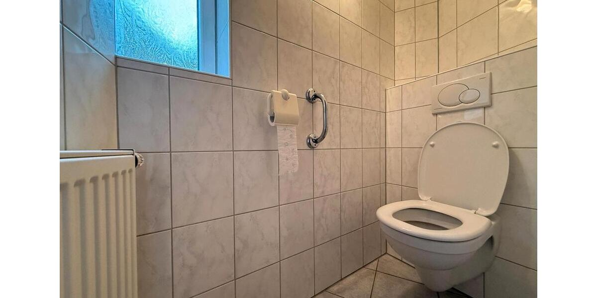 Mehrfamilienhaus, Wohnhaus Körle - 11 Zimmer, 326 m&sup2;, 349.000&euro; | Angebot:27120350