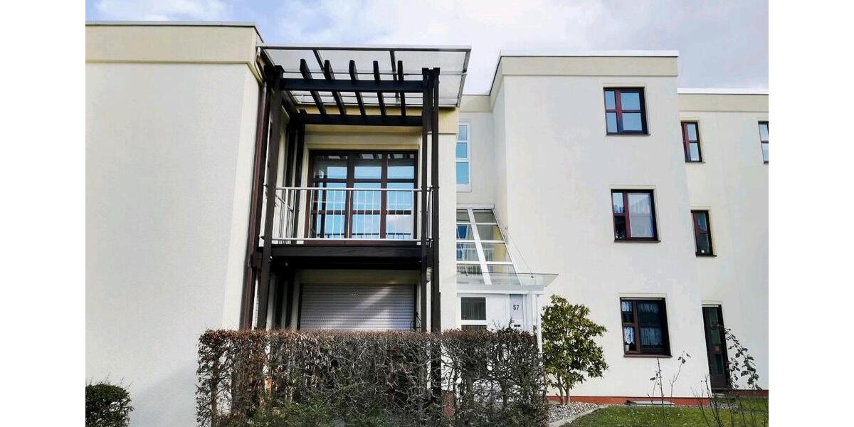 Helle 1,5-Zimmer-Wohnung lädt zum Frühstücken auf dem Balkon ein 1 zimmer