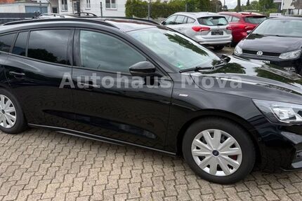 Ford Focus 178.000 km 9.199 &euro; Calden 34379