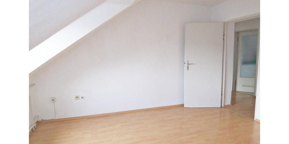 Dachgeschoßwohnung Kassel Vorderer Westen - 2 Zimmer, 59 m&sup2;, 580&euro; | Angebot:26211862