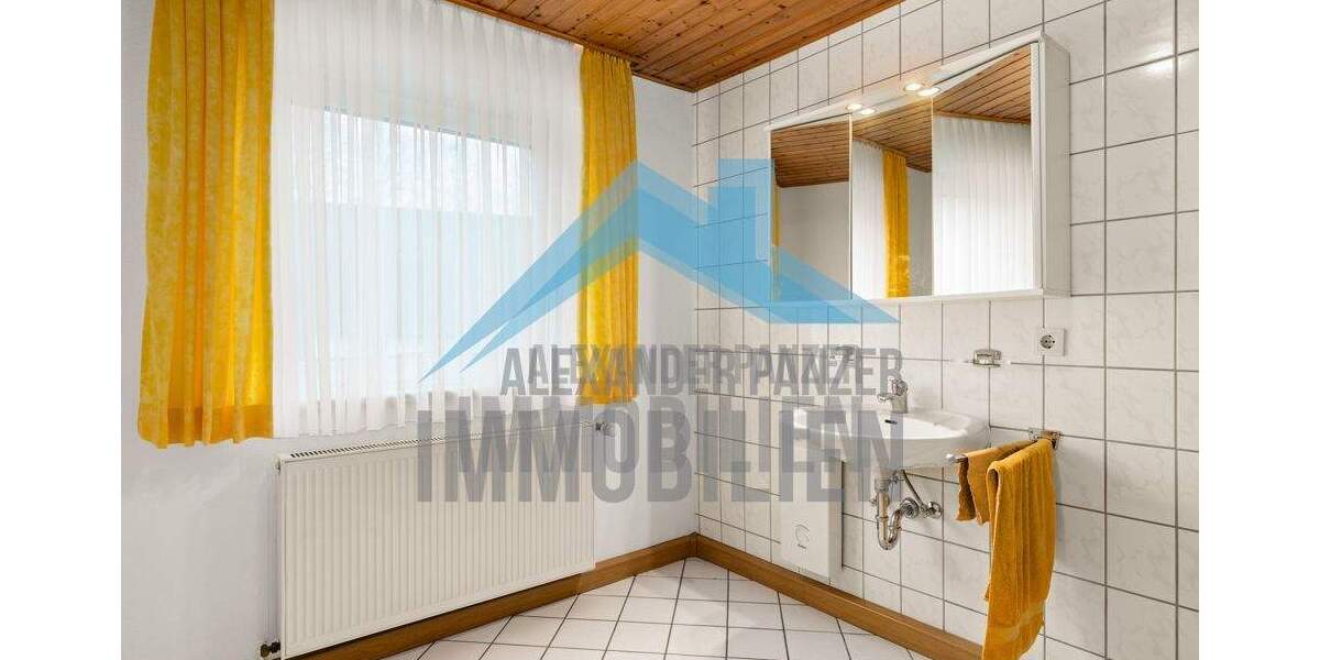 Mehrfamilienhaus, Wohnhaus Kassel / Bettenhausen Bettenhausen - 9 Zimmer, 212 m&sup2;, 369.900&euro; | Angebot:25748426