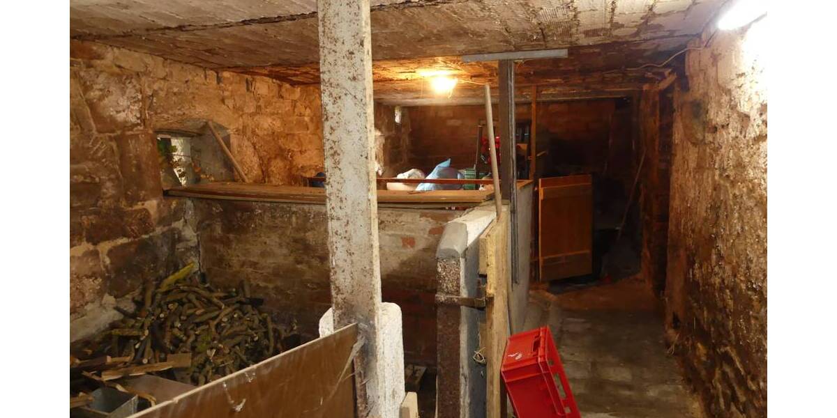 Einfamilienhaus Schauenburg Martinhagen - 6 Zimmer, 154 m&sup2;, 175.000&euro; | Angebot:25685480