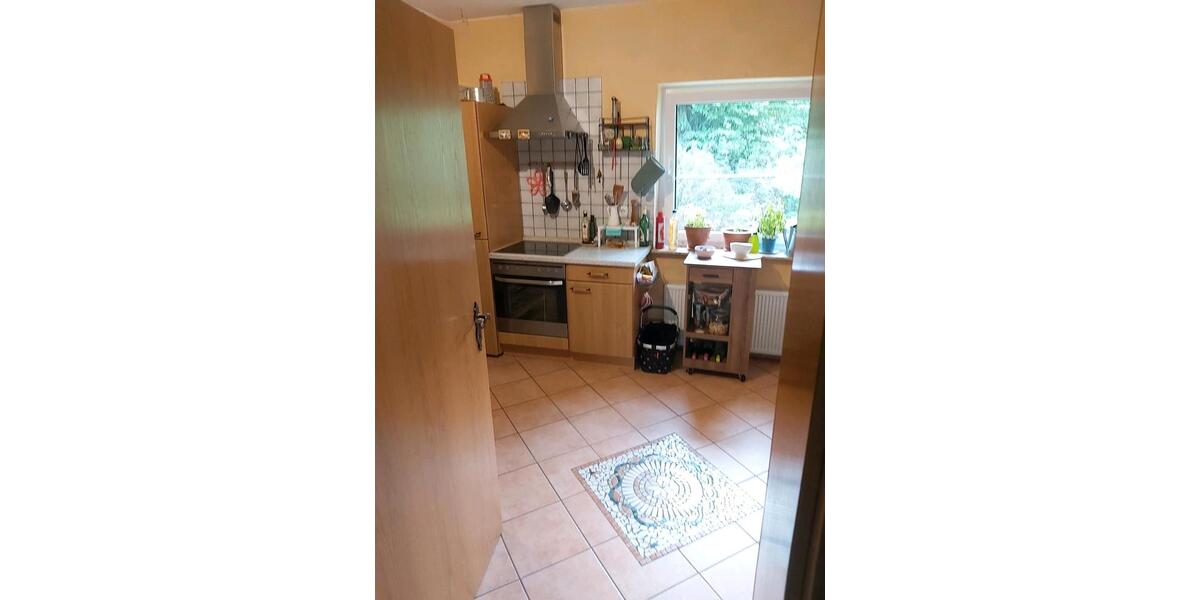 Etagenwohnung Gudensberg - 4 Zimmer, 125 m&sup2;, 990&euro; | Angebot:25375801