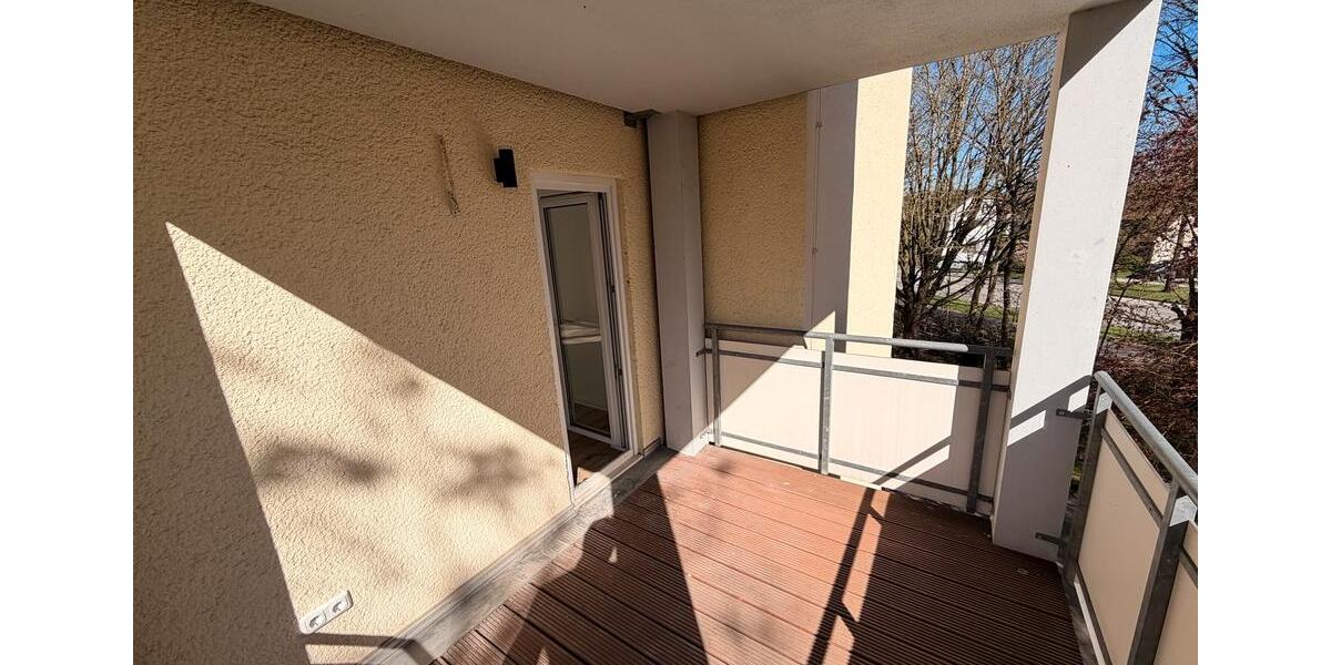 Etagenwohnung Kassel Philippinenhof-Warteberg - 3 Zimmer, 70 m&sup2;, 210.000&euro; | Angebot:25876304