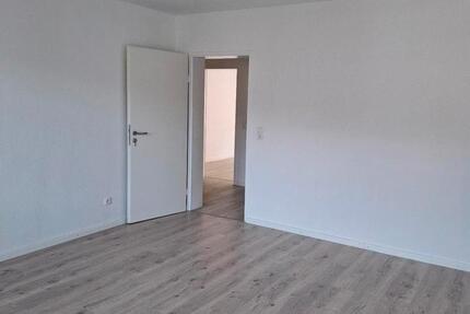 Wohnung Kassel - 2 Zimmer, 70 m&sup2;, 780&euro; | Angebot:26393190