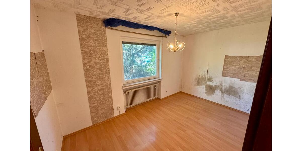 Einfamilienhaus Kassel Südstadt - 8 Zimmer, 171 m&sup2;, 489.000&euro; | Angebot:26415370