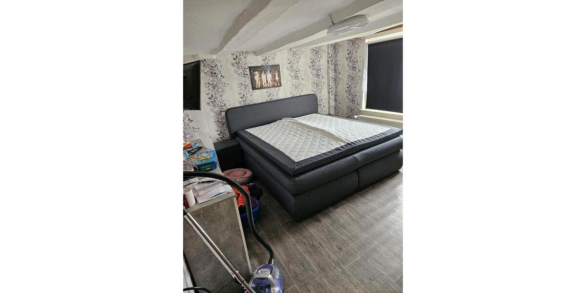 Einfamilienhaus Gudensberg - 7 Zimmer, 160 m&sup2;, 260.000&euro; | Angebot:26648990