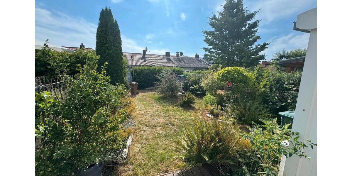 Reihenhaus Kassel Südstadt - 4 Zimmer, 100 m&sup2;, 339.000&euro; | Angebot:26846086
