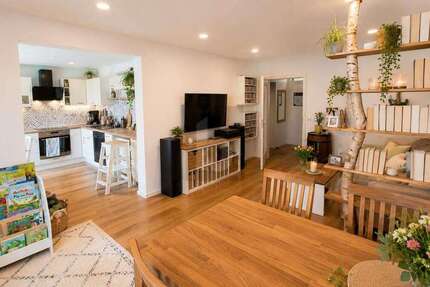 Wohnung Kassel Philippinenhof-Warteberg - 4 Zimmer, 105 m&sup2;, 299.000&euro; | Angebot:27253109