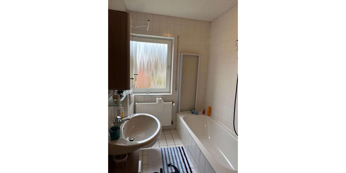 Dachgeschoßwohnung Naumburg - 3 Zimmer, 80 m&sup2;, 560&euro; | Angebot:26427020