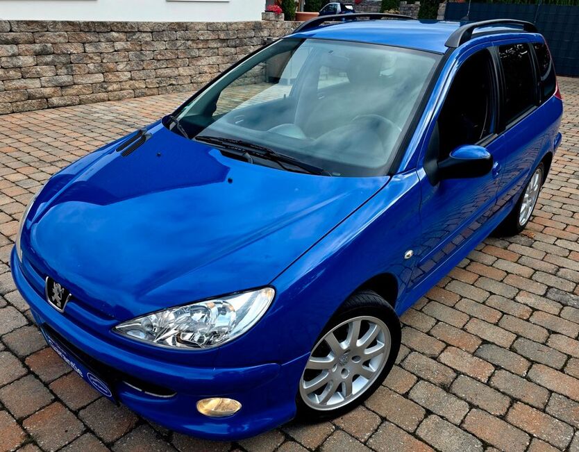 Peugeot 206 164.545 km 2.499 € KASSEL 34125