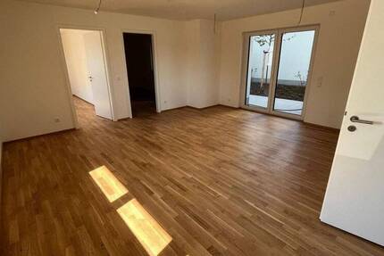 Ab sofort! 3-Zimmer-Terrassenwohnung zum Erstbezug!