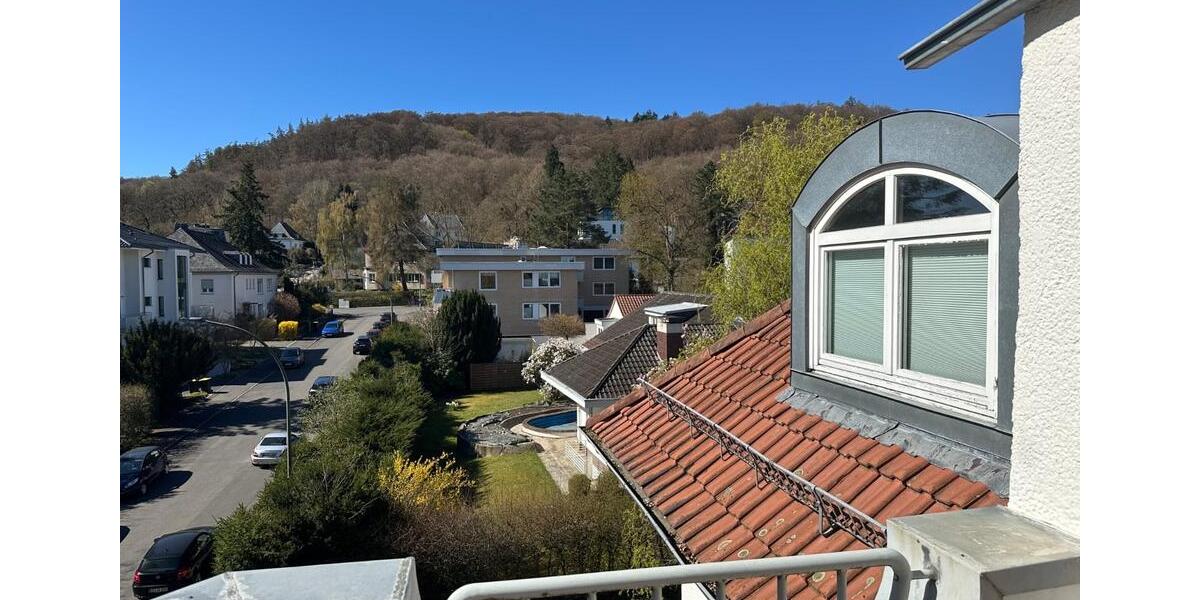 Dachgeschoßwohnung Kassel Bad Wilhelmshöhe - 4 Zimmer, 108 m&sup2;, 580.000&euro; | Angebot:26455290