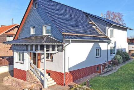 Haus Hofgeismar / Hombressen Hombressen - 9 Zimmer, 245 m&sup2;, 300.000&euro; | Angebot:26851776