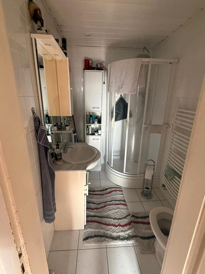 2,5 Zimmer Küche und Bad Wohnung in Kassel Niederzwehren