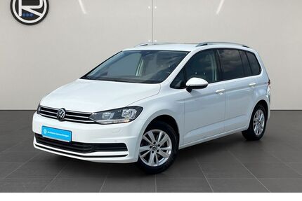 VW Touran 25.601 km 34.970 € Fritzlar 34560