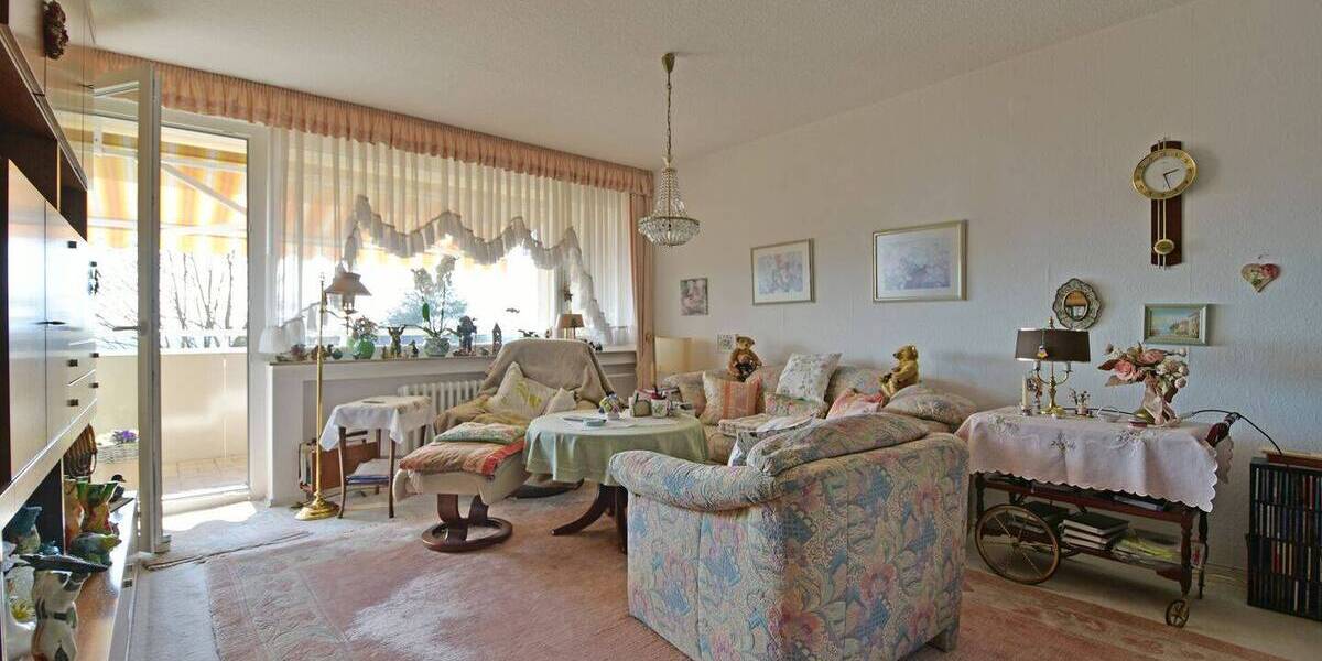 Etagenwohnung Kassel Wolfsanger/Hasenhecke - 3 Zimmer, 82 m&sup2;, 158.000&euro; | Angebot:26153826