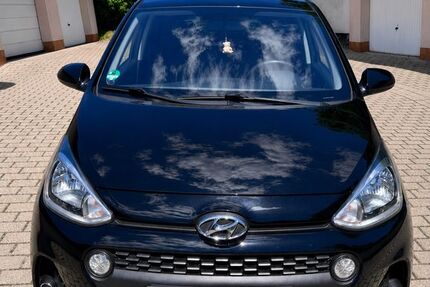 Hyundai i10 15.600 km 9.800 &euro; Kassel 34128