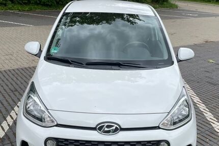Hyundai i10 23.500 km 8.900 &euro; Immenhausen 34376