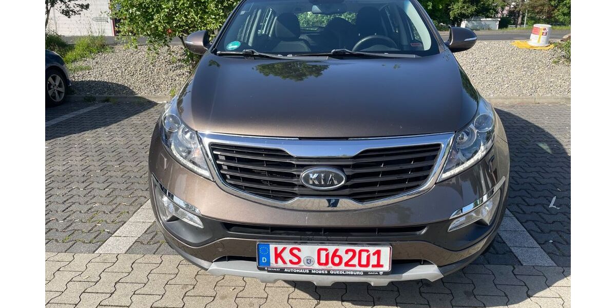 Kia Sportage 117.000 km 7.799 &euro; Kassel 34123