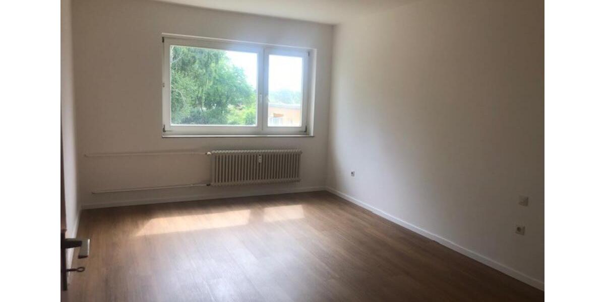 2 ZKB Wohnung mit Balkon in Kassel am Klinikum, nähe Uni , optimal für Studenten WG( KS-MBS50-O-E-04 ) 2 zimmer