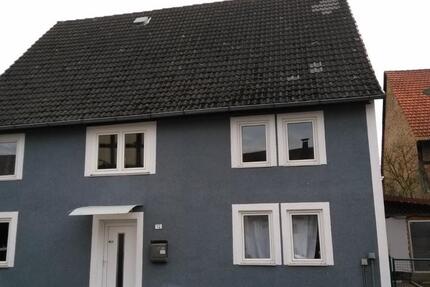 Haus Hofgeismar - 8 Zimmer, 160 m&sup2;, 115.000&euro; | Angebot:25422738