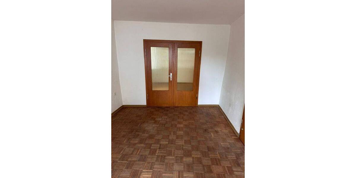 Etagenwohnung Fritzlar - 4 Zimmer, 90 m&sup2;, 650&euro; | Angebot:26917526