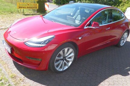 Tesla Model 3 55.000 km 19.990 &euro; Kassel 34130