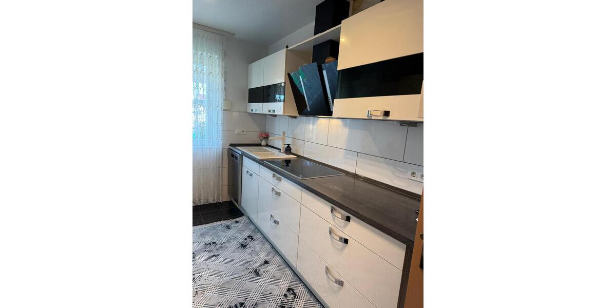 Gut geschnittene 5-Zimmerwohnung für Familien mit GartenGarage 5 zimmer