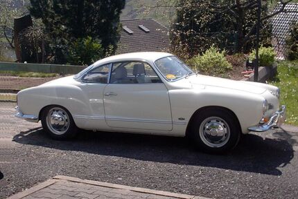 VW Karmann Ghia