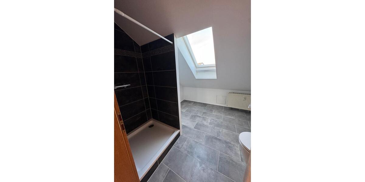 Dachgeschoßwohnung Fuldatal - 4 Zimmer, 100 m&sup2;, 950&euro; | Angebot:27584565