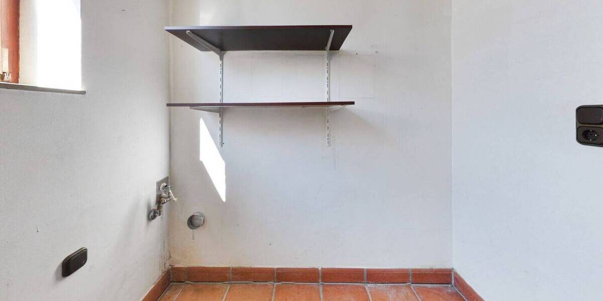 Einfamilienhaus Baunatal Altenbauna - 7 Zimmer, 160 m&sup2;, 395.000&euro; | Angebot:26674287