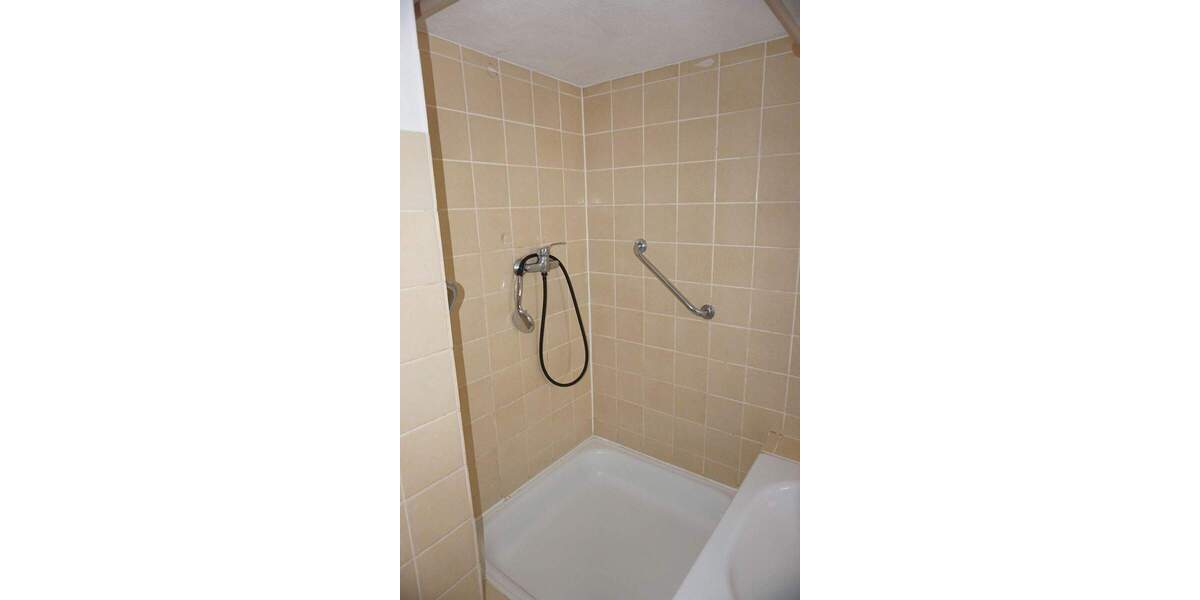 Einfamilienhaus Gudensberg - 5 Zimmer, 112 m&sup2;, 155.000&euro; | Angebot:26141295