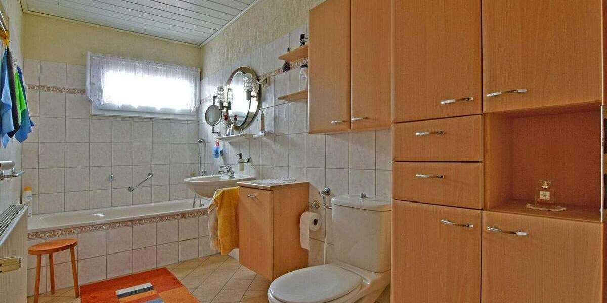 Bungalow Fuldabrück / Dennhausen Denn-/Dittershausen - 4 Zimmer, 101 m&sup2;, 245.000&euro; | Angebot:24762199